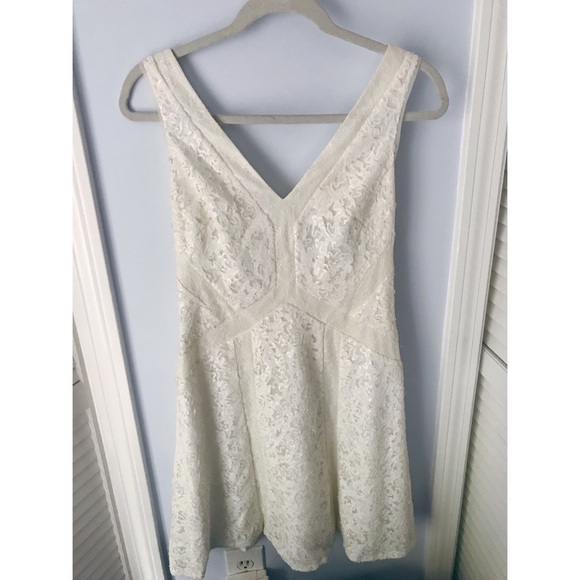 BCBG white sequins dress - Picture 2 of 4